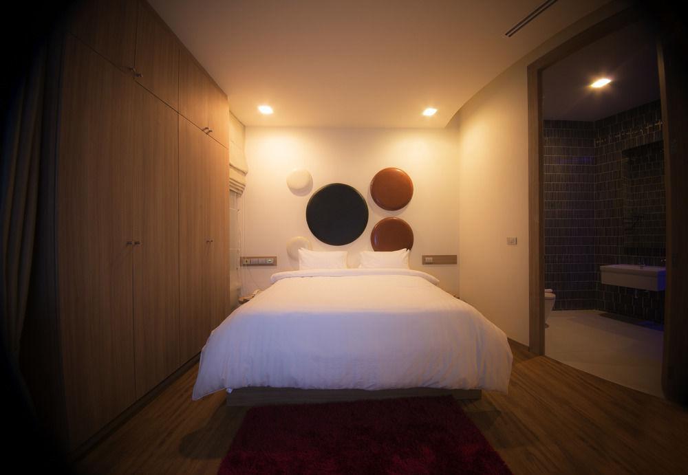 The Beverly Hills Hotel Nakhon Ratchasima Extérieur photo